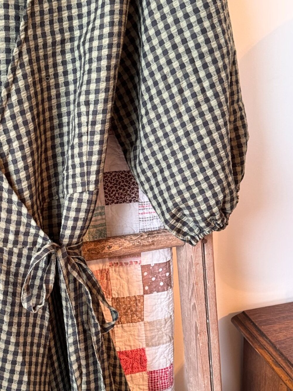 Minimum Elmina Gingham Midi Dress - Picture 4 of 11